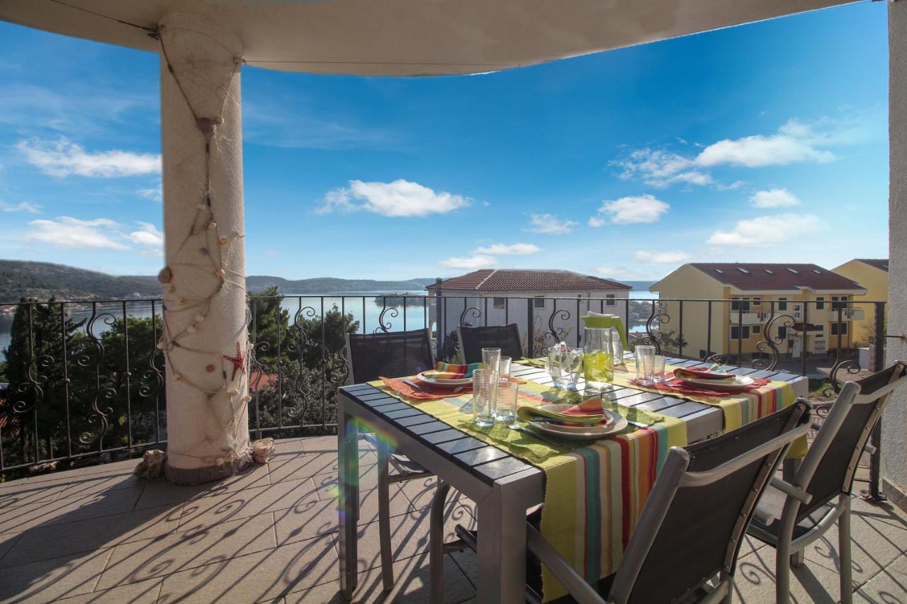 Apartamento Vistamar Rogoznica  Exterior foto